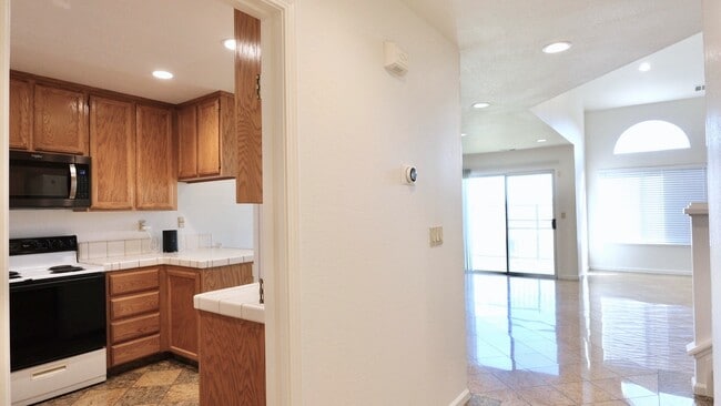 Building Photo - 4378 Conejo Dr