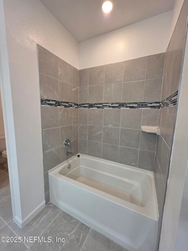 Building Photo - 3233 Crocus Ln