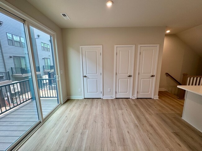 Building Photo - New Construction in Southend