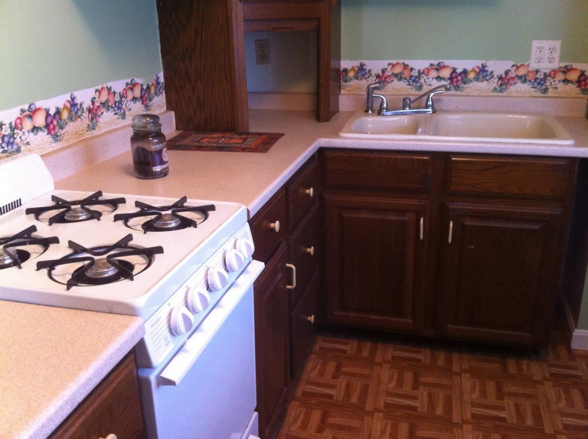 Building Photo - 246 Shaw St