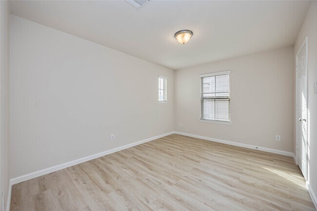 Building Photo - 13511 Villa Arbor Dr