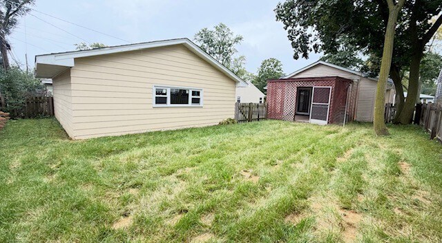 Building Photo - 307 S Pierce Ave