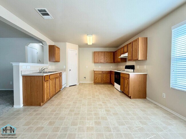 Building Photo - 3430 Ironwood Falls