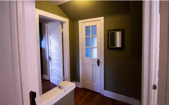 Building Photo - Charming Home in Heart of Rock Island