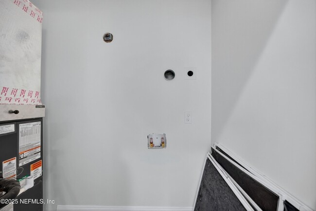 Building Photo - 2315 Park St