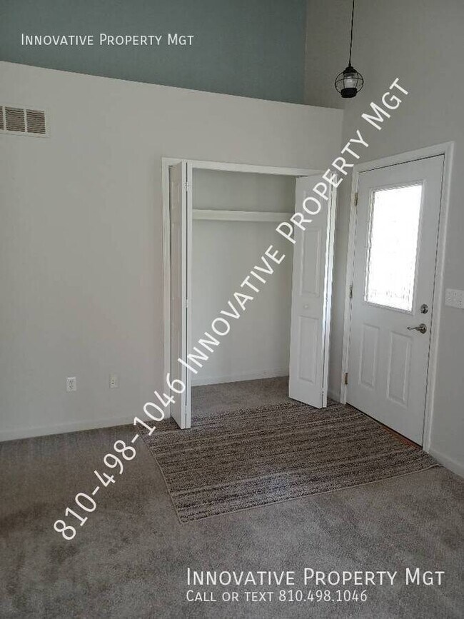 Building Photo - 1099 Old Leake Ct