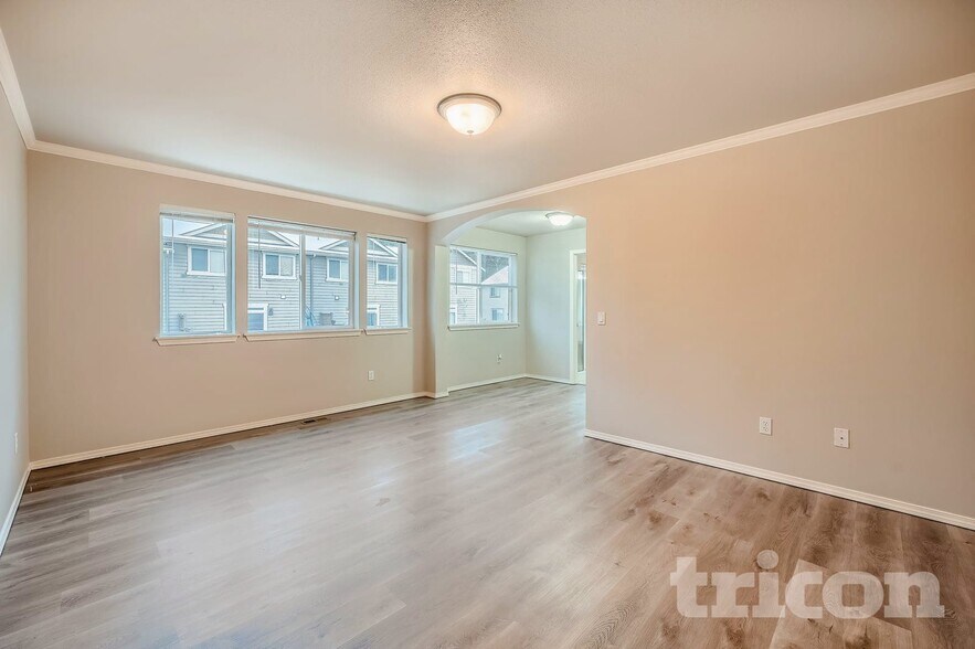 Building Photo - 4328 5th Ave NW