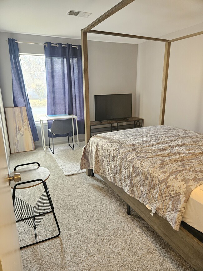 Building Photo - 11526 Turn Stone Ct