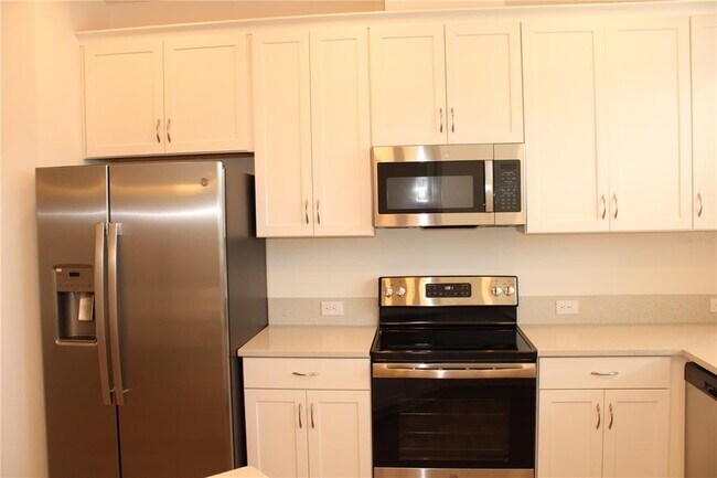 Building Photo - 4083 Via Sienna Cir