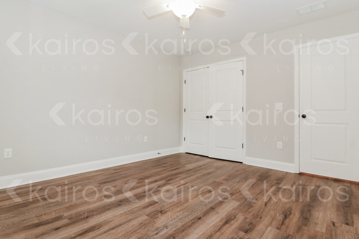 Building Photo - 155 Cottage Grove Rd