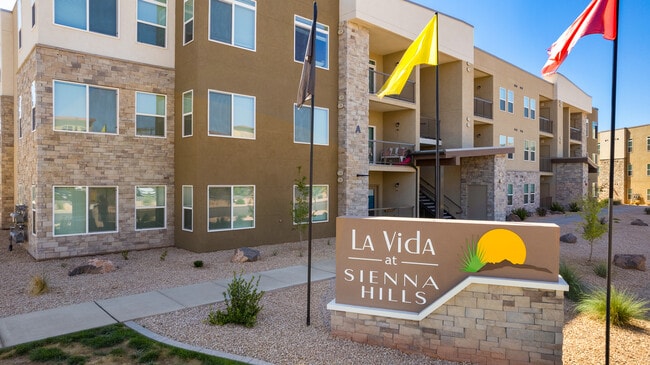 Property Entrance - La Vida at Sienna Hills