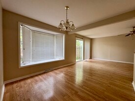 Building Photo - 208 Monroe Rd