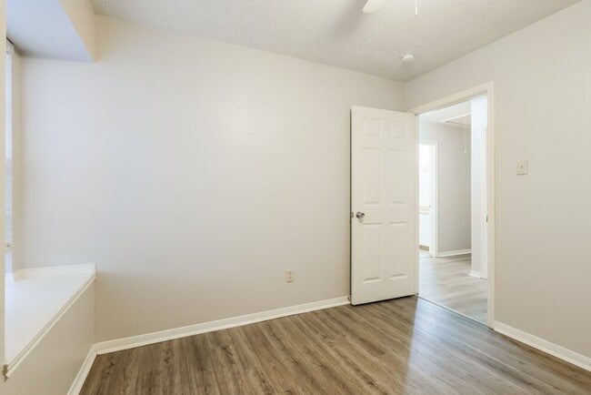 Building Photo - 1010 Hickory Post Ct