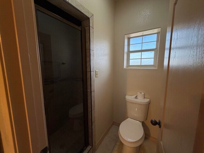 Building Photo - 421 Baffin Bay Dr