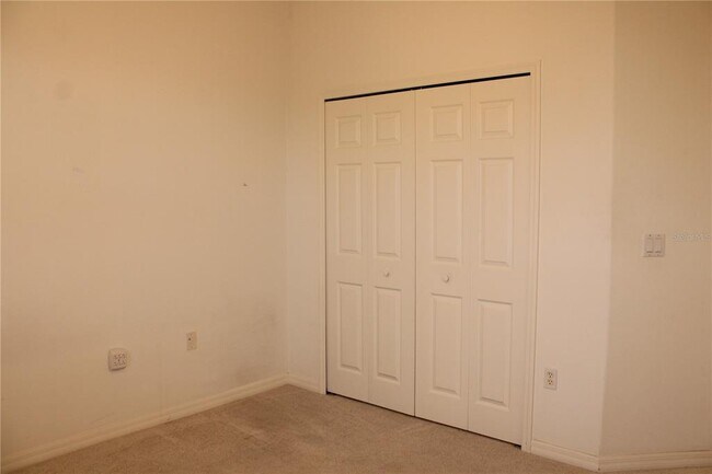 Building Photo - 11257 28th St Cir E