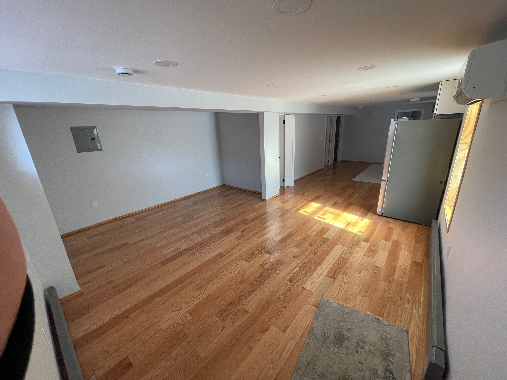 Building Photo - 2544 Yates Ave