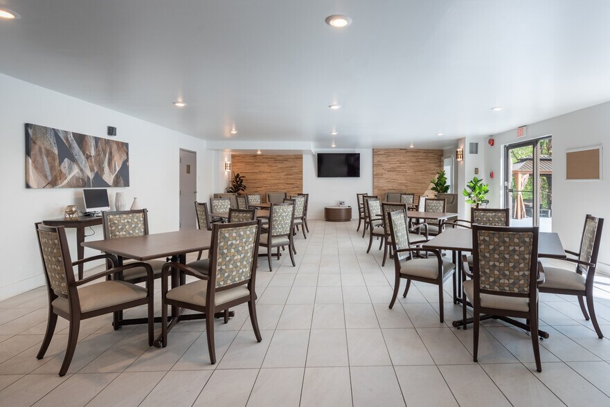 Jefferson House 55+ Community 1818 Langhorne Sq Lynchburg VA 24501