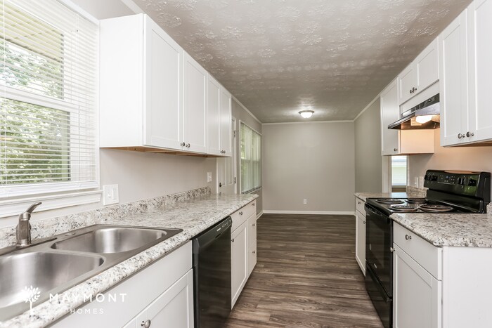 Building Photo - 229 Green Acre Ln