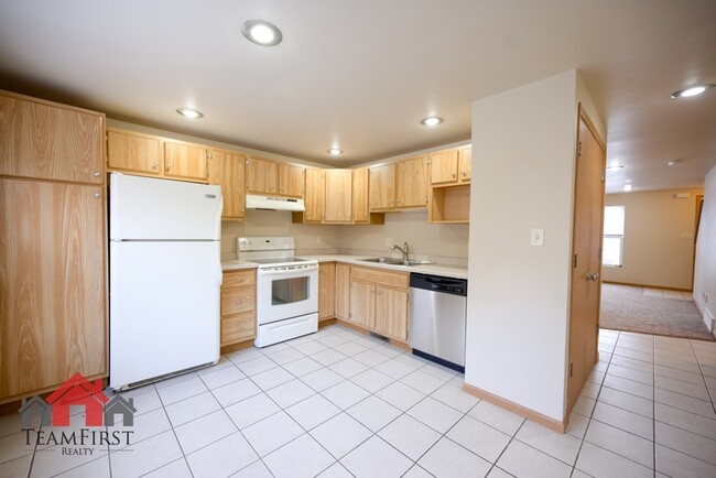 Building Photo - 2137 S Broadway