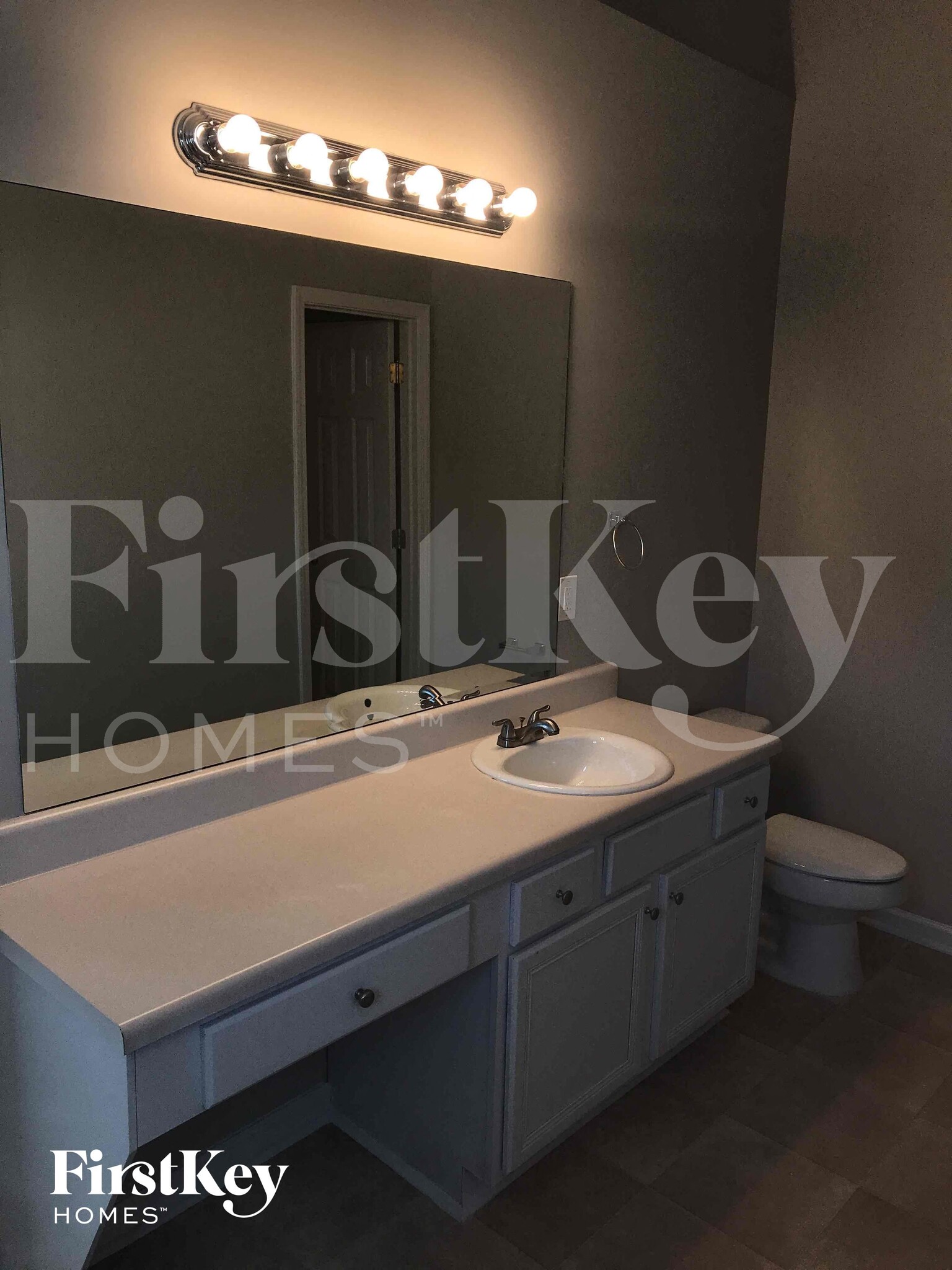 Building Photo - 7078 Bowie Dr