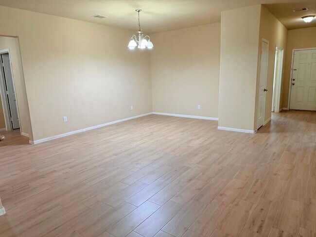Building Photo - 9315 Claystone Ln