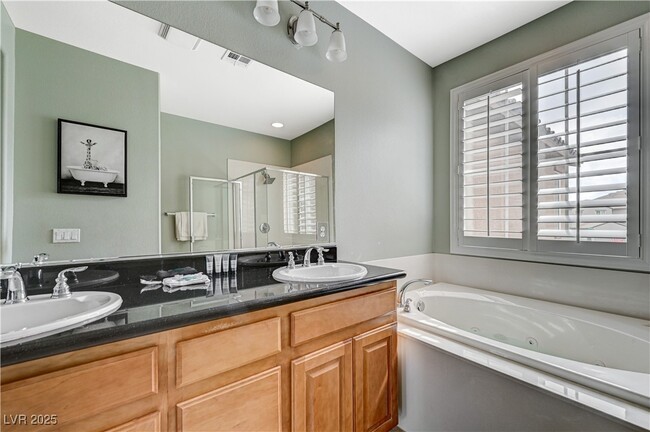 Building Photo - 11375 Belmont Lake Dr