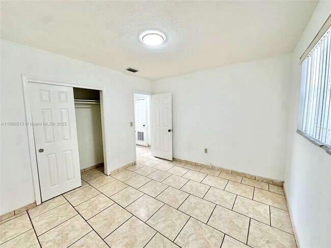 Building Photo - 1171 NW 58th Terrace