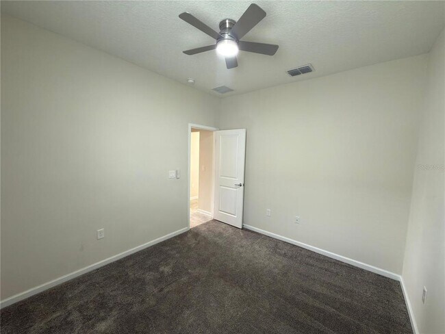 Building Photo - 5321 Amersham Ln