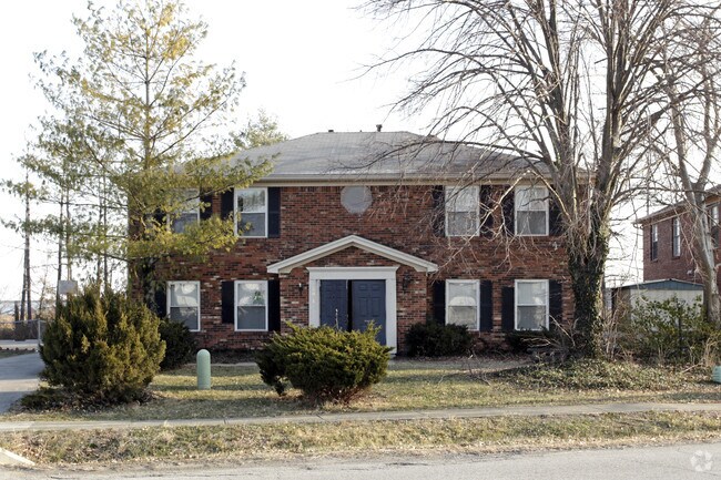 Building Photo - 607 Revolutionary Rd