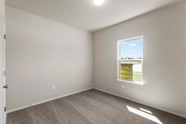 Building Photo - 5024 Sea Salt Dr
