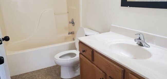 Building Photo - 4508-4510 Nick Ct