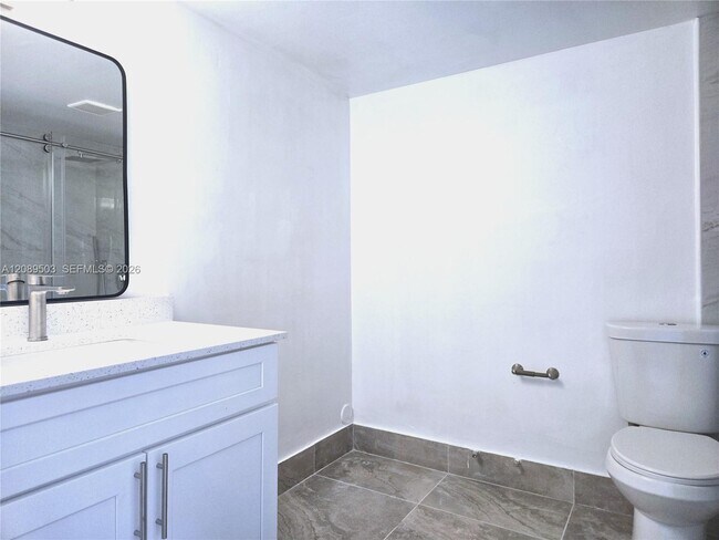 Building Photo - 800 SW 104th Ct