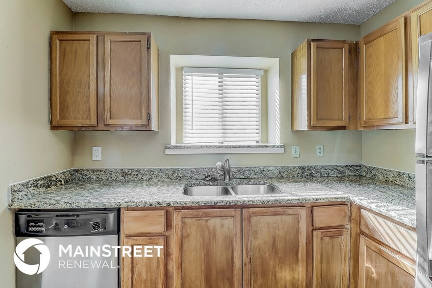 Building Photo - 911 Turner Ct