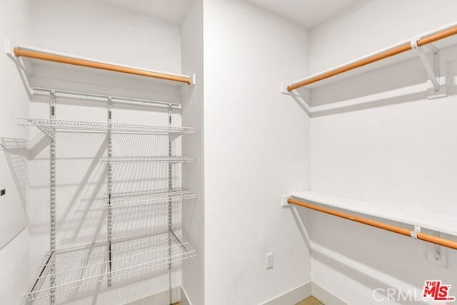 Building Photo - 4211 Redwood Ave