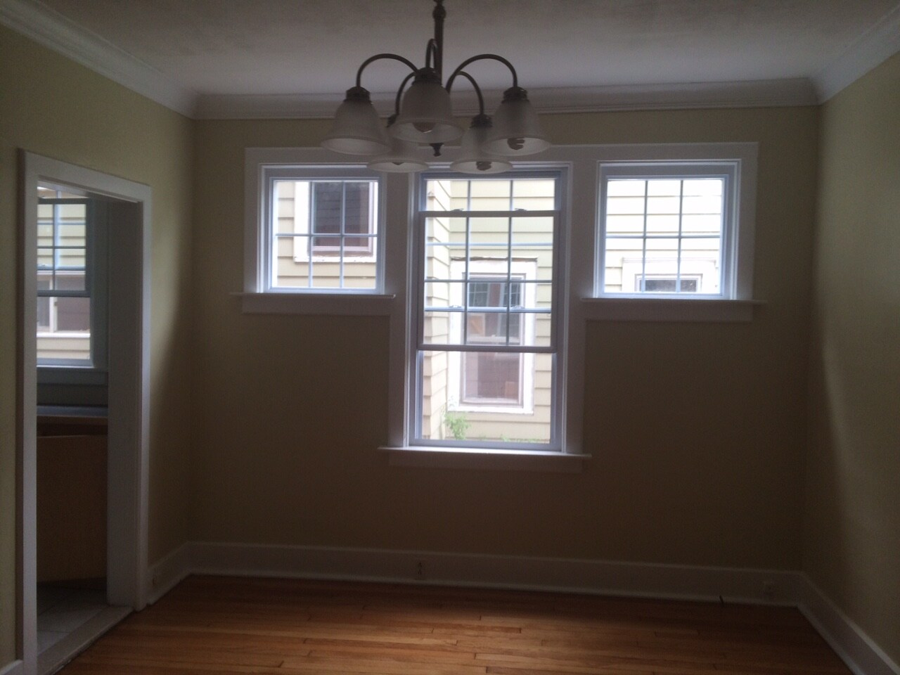 Building Photo - 940 Westcott St