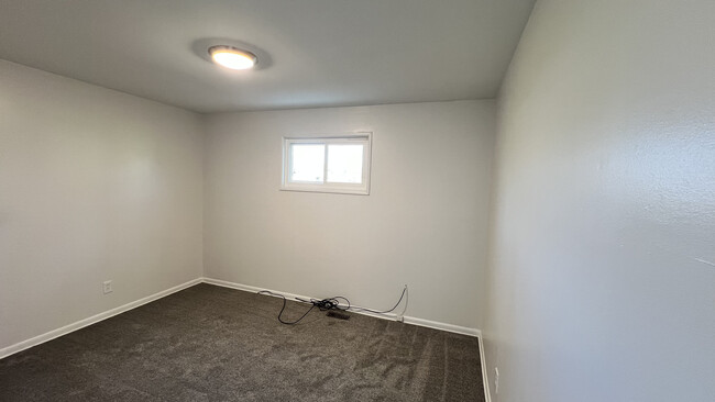 Bedroom 3 - 19229 Appleton St