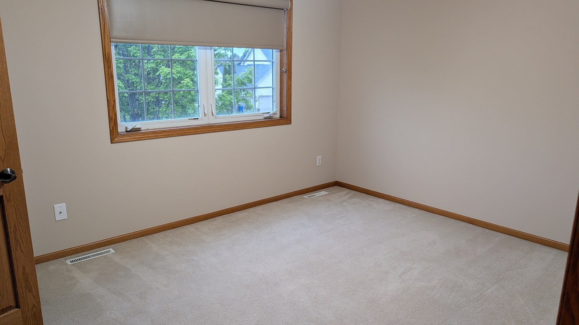 Bedroom 2 - 2669 Kathleen Ln NE