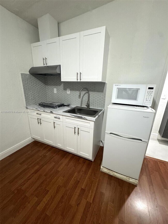 Building Photo - 3740 NW 165th St