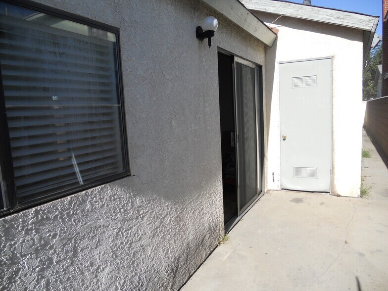 Building Photo - 4451 W 161st St