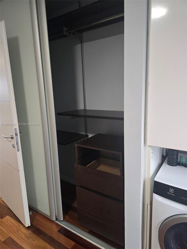 Building Photo - 1550 Pennsylvania Ave