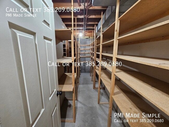 Building Photo - 81 S 220 W St