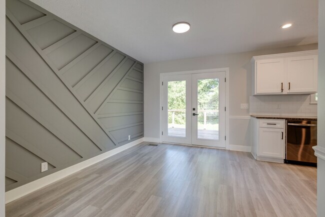 Building Photo - 103 Hunterwood Ct