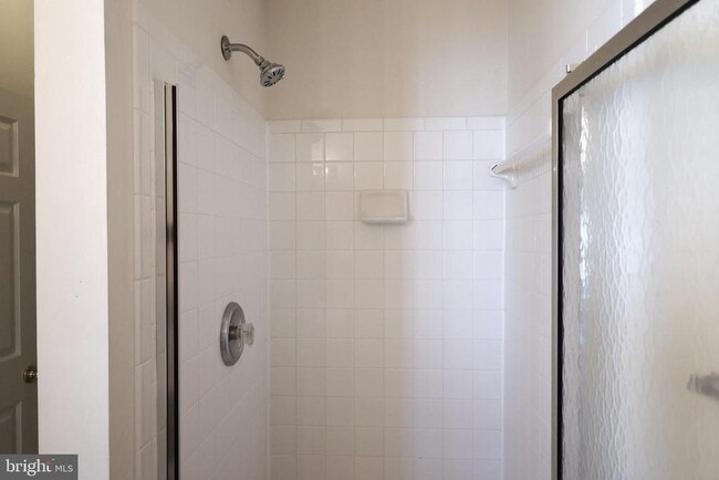 Building Photo - 6401 Lureta Ann Ln