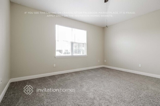 Building Photo - 521 Hibiscus Cove Dr