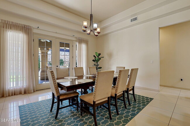 Building Photo - 13452 Emerald Falls Dr