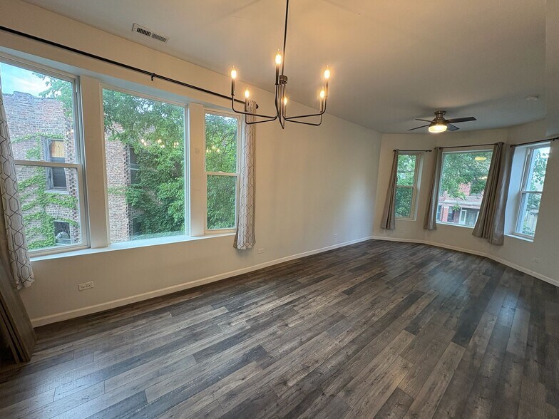 Building Photo - 1316 S Millard Ave