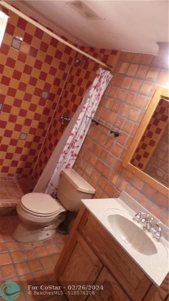 Building Photo - 6600 Cypress Rd