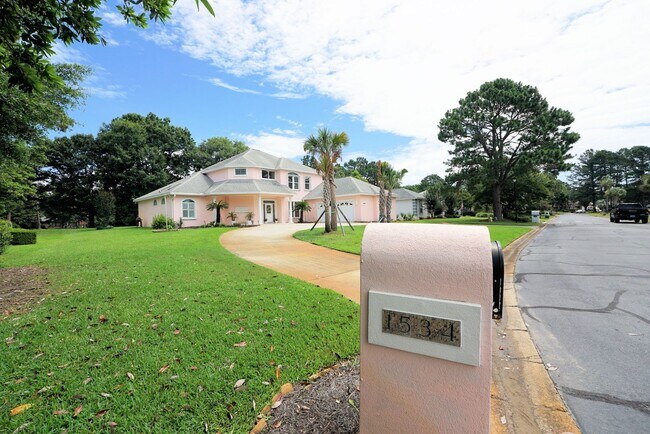 Building Photo - Great Location in Bluewater Bay