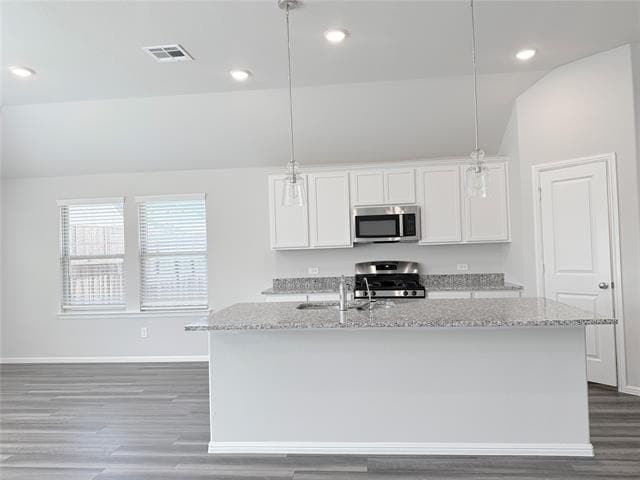 Building Photo - 13156 Mizell Ln