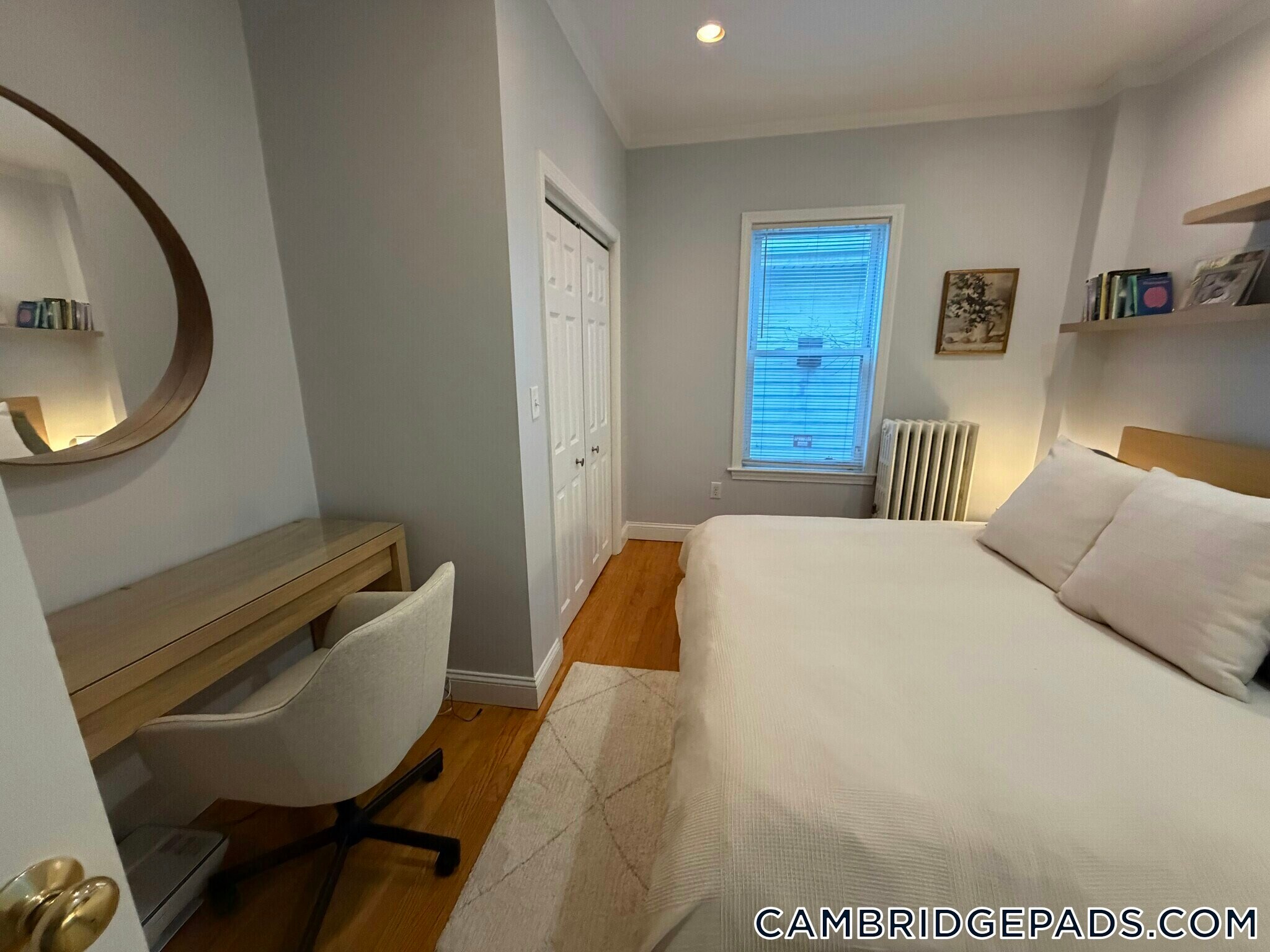 Building Photo - 1576 Cambridge St